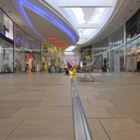 Des couvre-joints ultra-résistant pour garantir la structure du centre commercial de Country Square