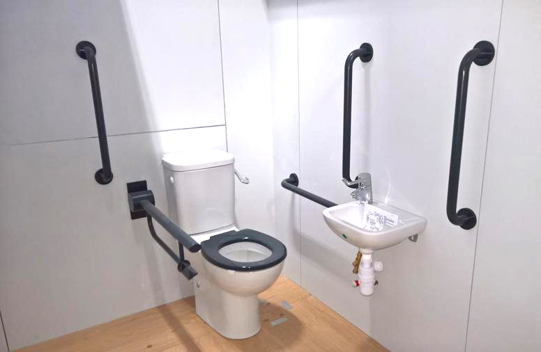 Elimax Reform Disabled Toilet