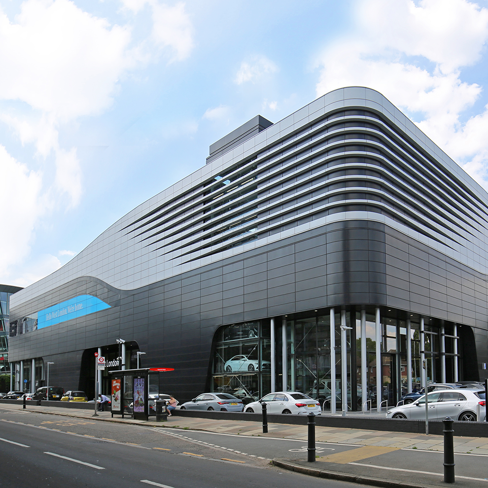 Car Dealership - Brentford, UK